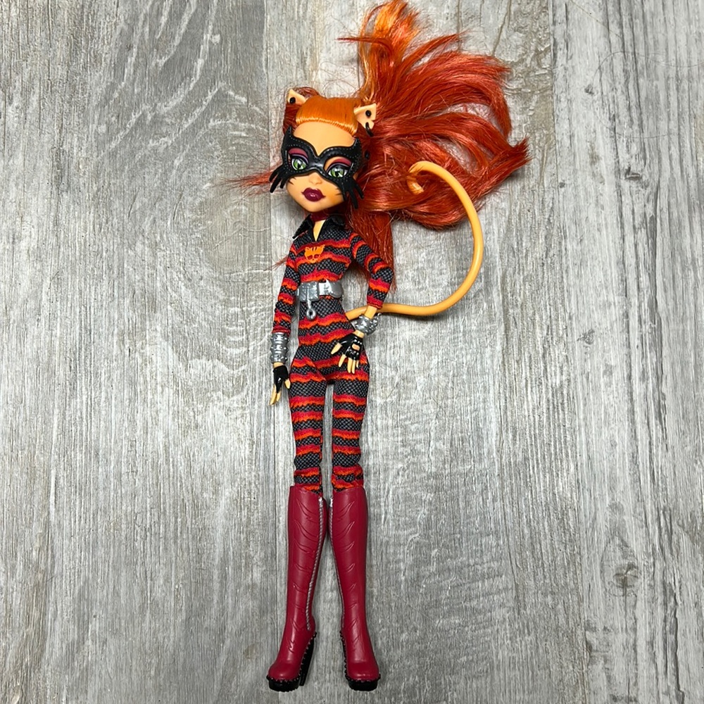 Monster High Power Ghouls Toralei Stripe as Cat Tastrophe Doll